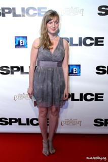Sarah Polley feet photo thumbnail