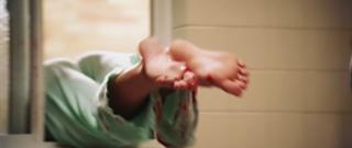 Sarah Polley feet photo thumbnail