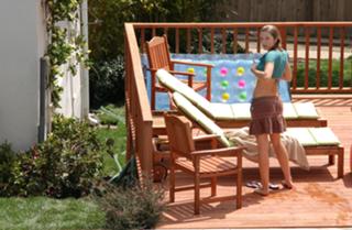 Sarah Roemer feet photo thumbnail