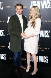 Sarah Roemer feet photo thumbnail