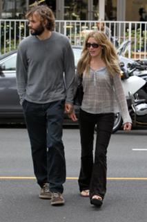 Sarah Roemer feet photo thumbnail