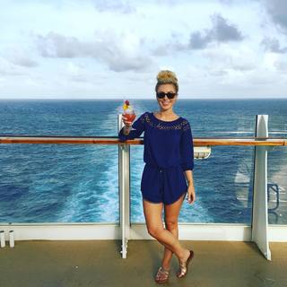 Sarah Schreiber feet photo 11