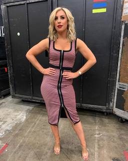 Sarah Schreiber feet photo 10