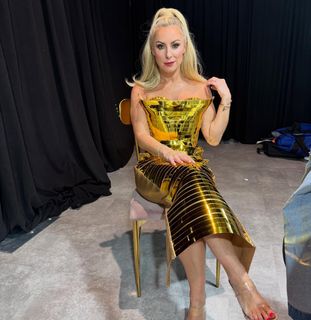 Sarah Schreiber feet photo 10