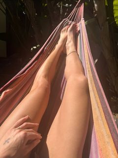 Sarah Shahi feet photo 18