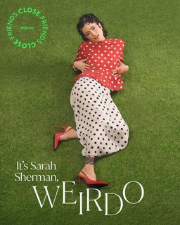 Sarah Sherman feet photo 2