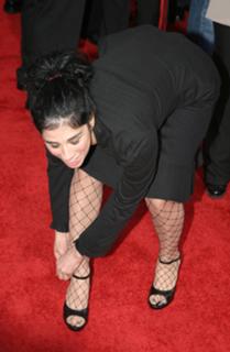 Sarah Silverman feet photo thumbnail
