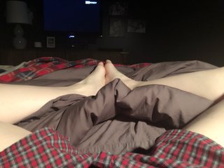 Sarah Silverman feet photo thumbnail