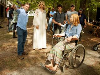 Sarah Snook feet photo thumbnail