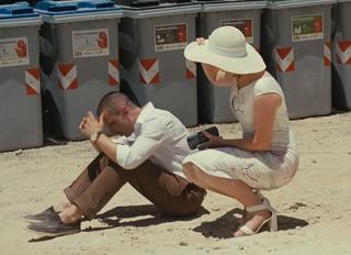 Sarah Snook feet photo thumbnail