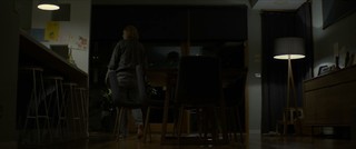 Sarah Snook feet photo thumbnail