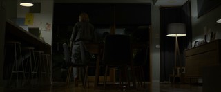 Sarah Snook feet photo thumbnail