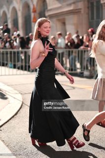 Sarah Snook feet photo 5
