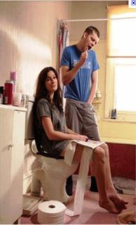 Sarah Solemani feet photo 3
