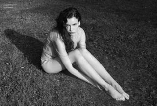 Sarah Stephens feet photo 9