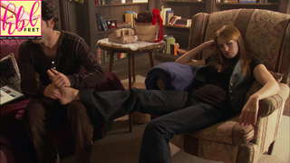 Sarah Thompson feet photo 9