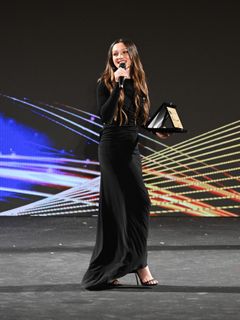 Sarah Toscano feet photo 4