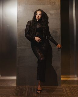 Sarah Toscano feet photo 6