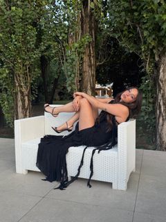 Sarah Toscano feet photo 4