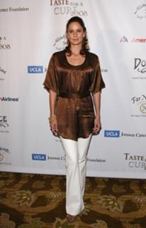 Sarah Wayne Callies feet photo thumbnail