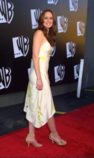 Sarah Wayne Callies feet photo thumbnail
