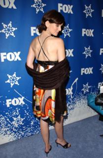 Sarah Wayne Callies feet photo thumbnail