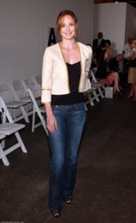 Sarah Wayne Callies feet photo thumbnail