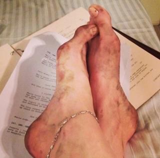 Sarah Wayne Callies feet photo thumbnail
