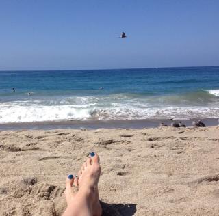 Sarah Wayne Callies feet photo thumbnail