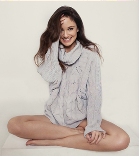 Sarah Wayne Callies feet photo thumbnail