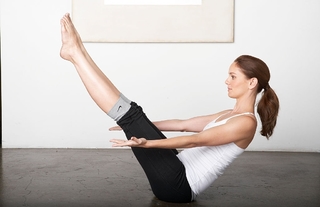 Sarah Wayne Callies feet photo thumbnail