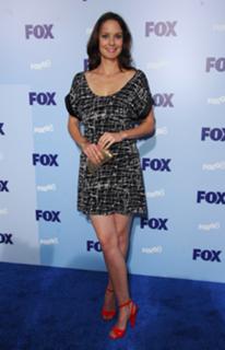 Sarah Wayne Callies feet photo thumbnail