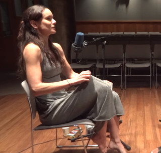 Sarah Wayne Callies feet photo thumbnail