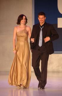 Sarah Wayne Callies feet photo thumbnail