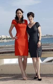 Sarah Wayne Callies feet photo thumbnail