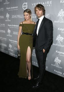 Sarah Wright feet photo thumbnail