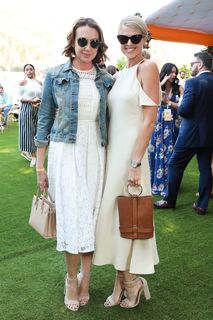 Sarah Wright feet photo thumbnail