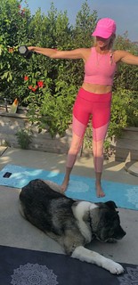 Sarah Wright feet photo thumbnail