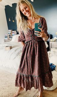 Sarah Wright feet photo thumbnail