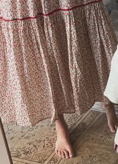 Sarah Wright feet photo thumbnail