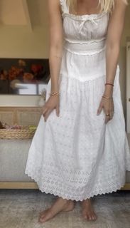 Sarah Wright feet photo thumbnail