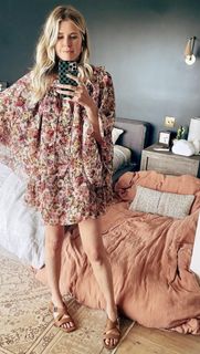 Sarah Wright feet photo thumbnail