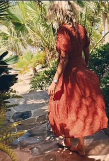 Sarah Wright feet photo thumbnail