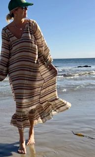 Sarah Wright feet photo thumbnail