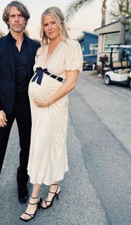 Sarah Wright feet photo thumbnail