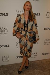 Sarah Wynter feet photo 2