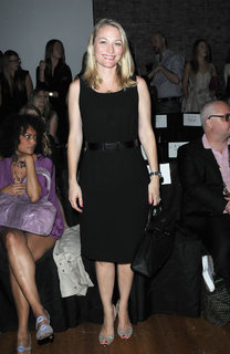 Sarah Wynter feet photo 9