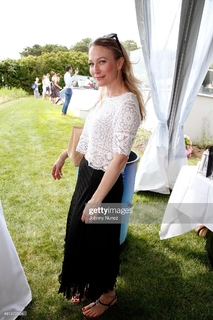 Sarah Wynter feet photo 16