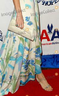 Sarah Wynter feet photo 5