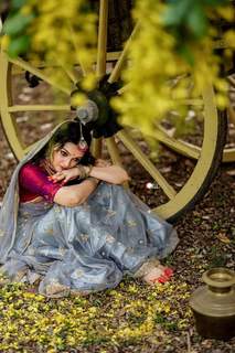 Saranya Mohan feet photo 17